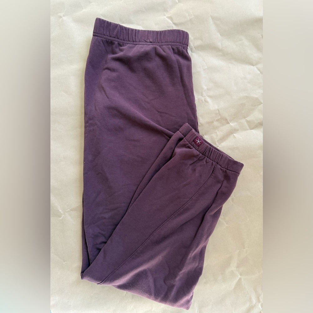 Barefoot Dreams Malibu collection women’s burgundy joggers size large